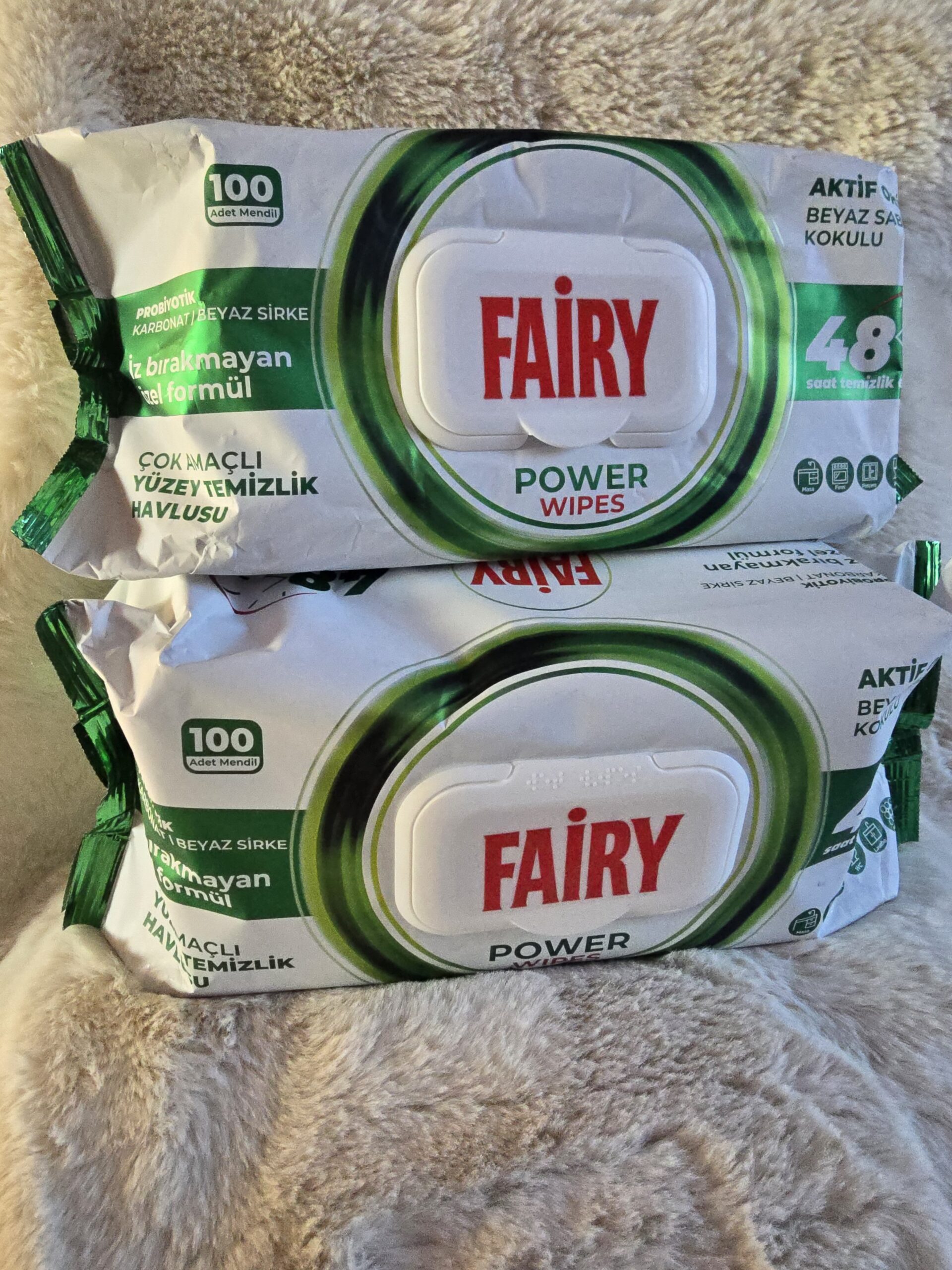2026/01/1000047887-scaled.jpg Mitrās tīrīšanas salvetes Fairy Power Wipes oriģināls (100 gab.) - Image 1