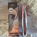 Volume skropstu tuša QIC Cool Black