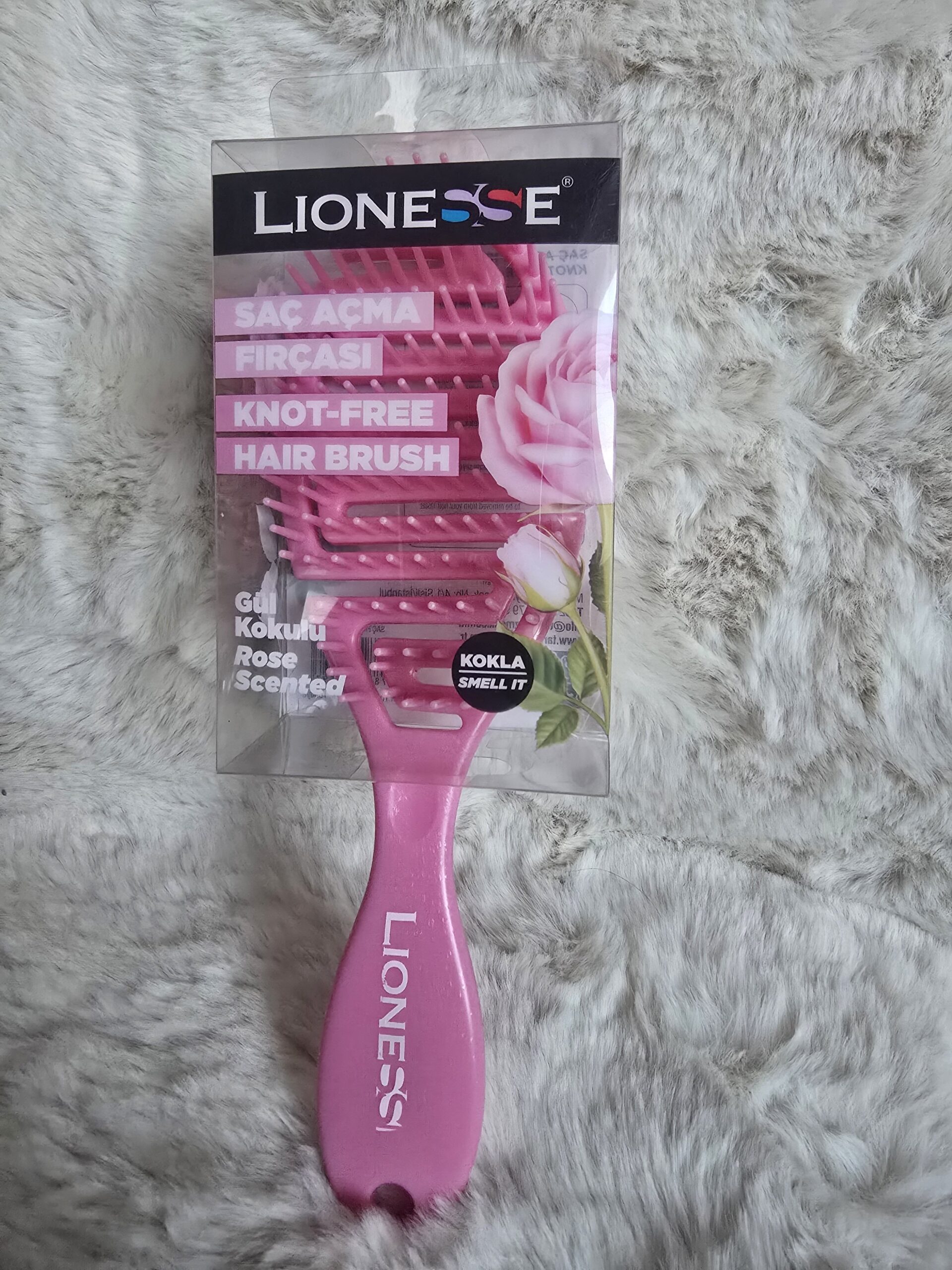 2026/03/1000056889-scaled.jpg Lionesse Rose Scented matu suka papildināta ar maigu rožu aromātu - Image 1